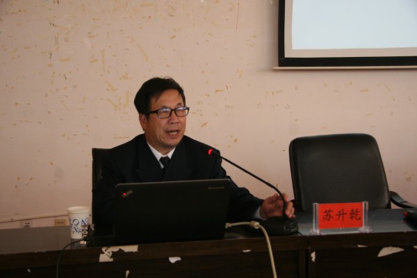 2.苏升乾教授谈师德